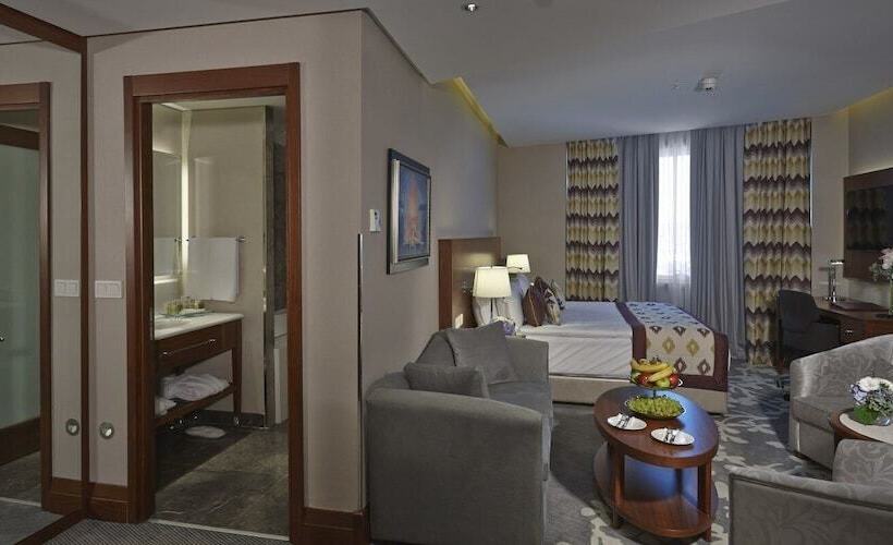 ジュニアスイート, Crowne Plaza Istanbul Oryapark, An Ihg