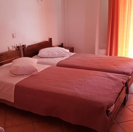 חדר סטנדרט, Orfeas