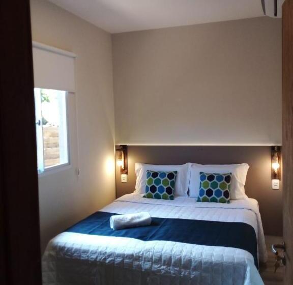 Quarto Economy, Pousada Atalaia Noronha