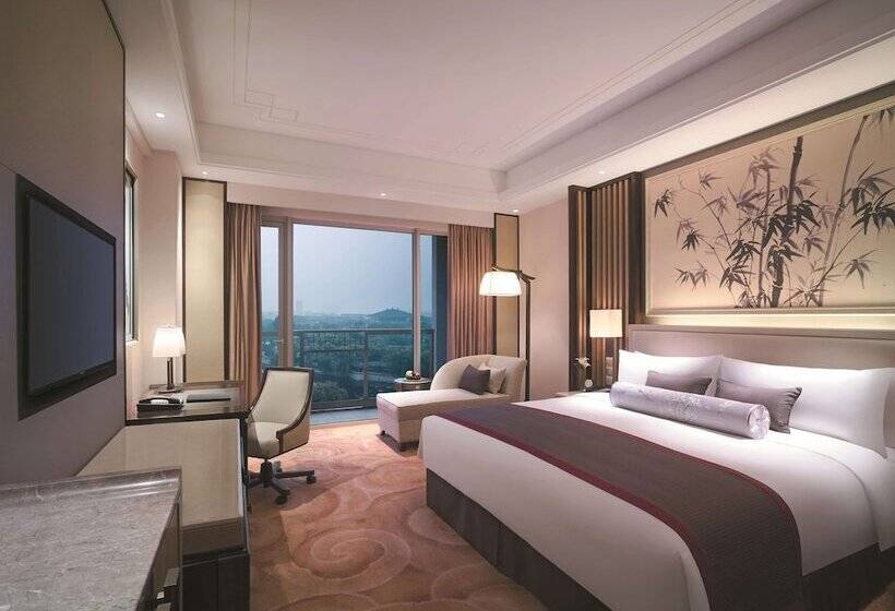俱乐部房间, Shangrila Qufu