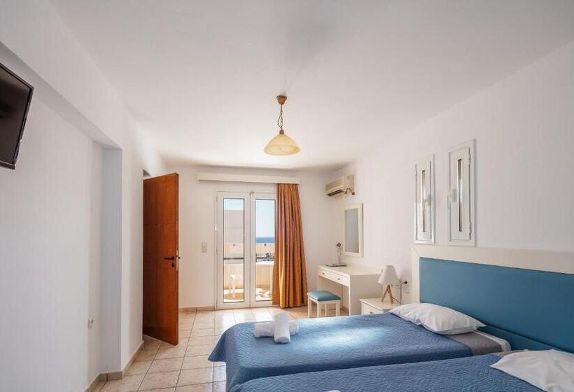 ガーデンビューファミリールーム, Koni Village