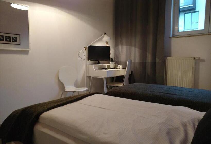 اتاق اکونومی, Midi Inn Parkhotel Mitte