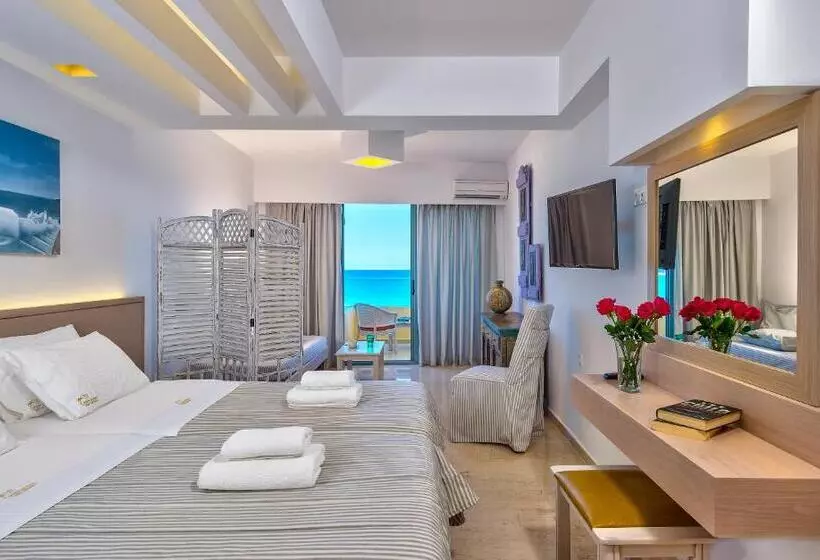 オーシャンビュースーペリアールーム, Palm Beach Hotel Apartments