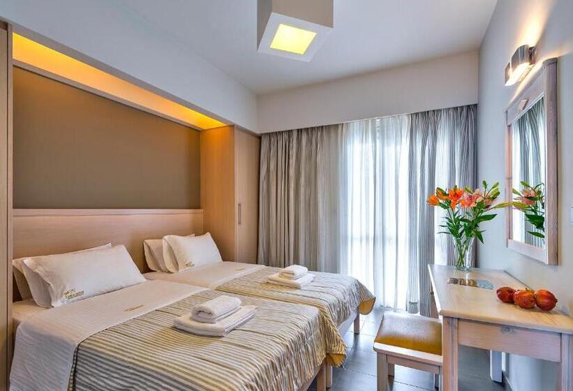 غرفة سوبيريور مطلّة علي الحديقة, Palm Beach Hotel Apartments