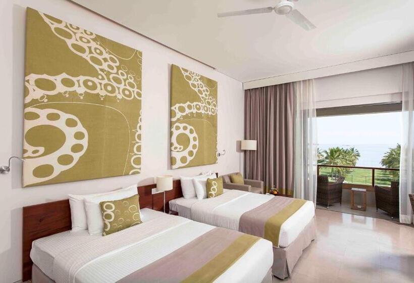 Номер Deluxe, Amaya Beach Passikudah