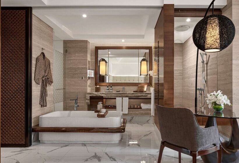 Номер Deluxe, Sofitel Bali Nusa Dua Beach Resort