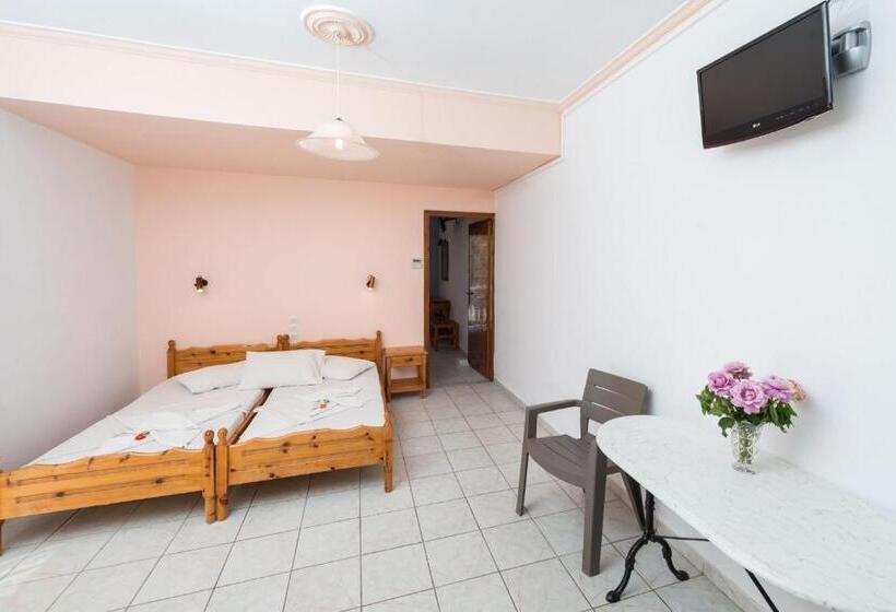 آپارتمان 1 خوابه, Athina Apartments