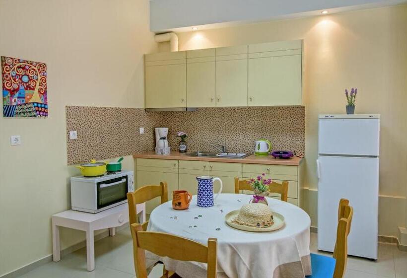 带花园景观及2个卧室的公寓, Aloe Apartments