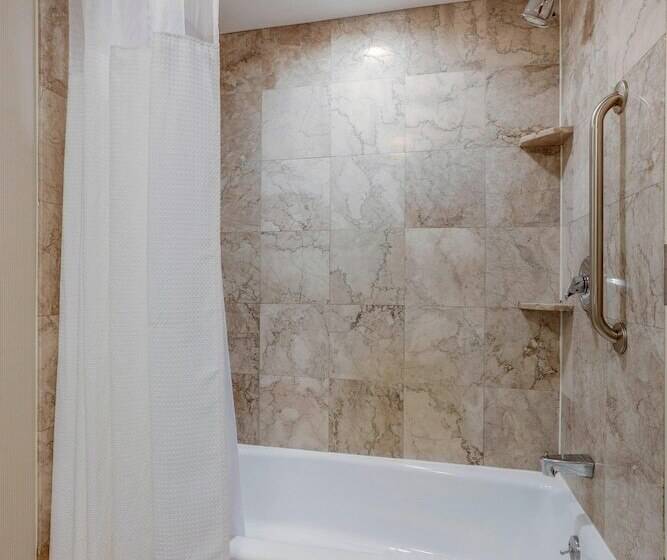 غرفه قياسيه سريرين مزدوجين, Courtyard By Marriot Cranbury South Brunswick