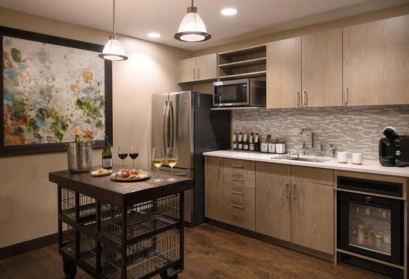 جناح, Epicurean Hotel, Autograph Collection