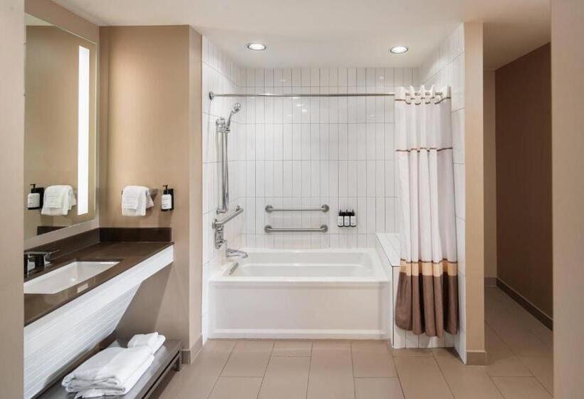 סוויטת ג'וניור, Epicurean Hotel, Autograph Collection