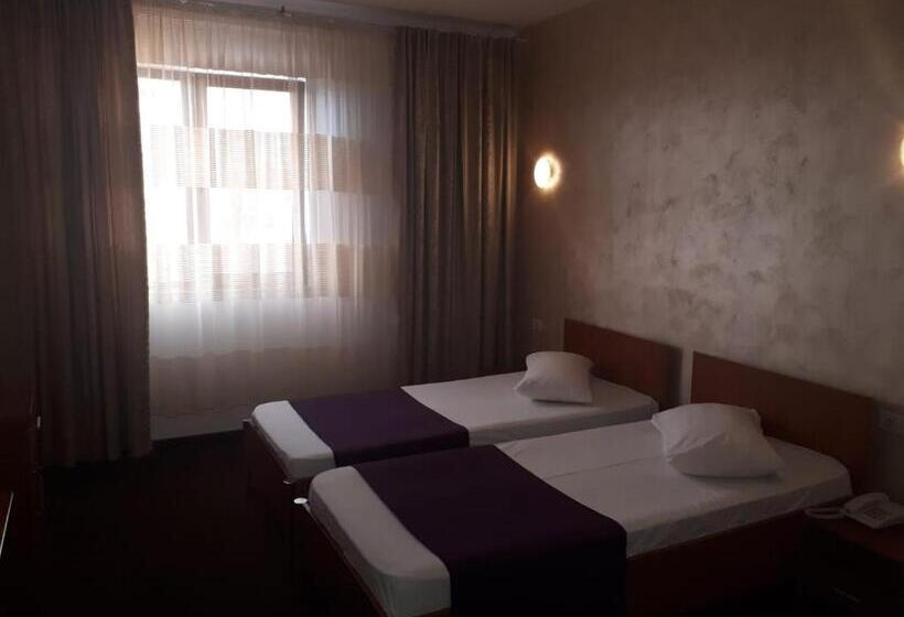 Номер Стандарт, Flormang