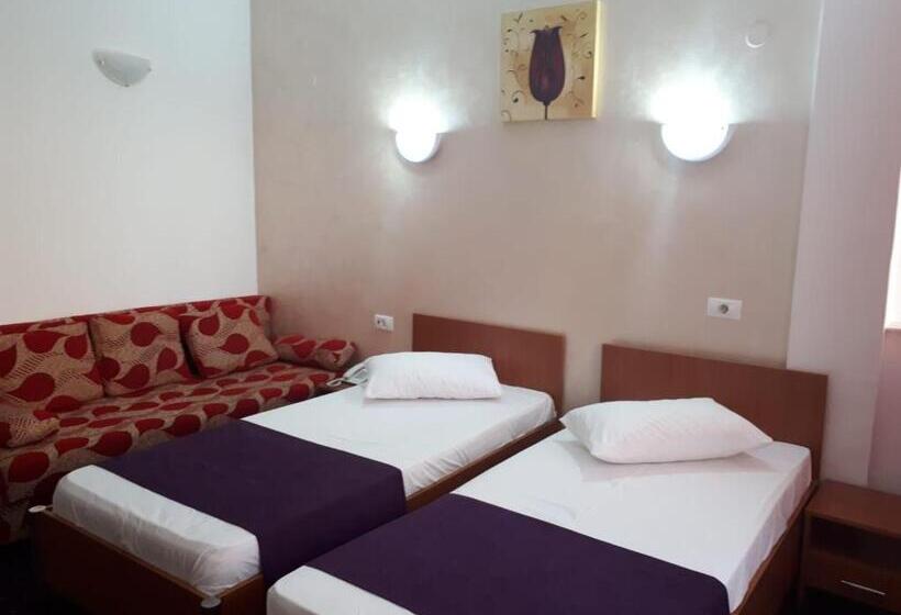 Номер Стандарт Трехместный, Flormang