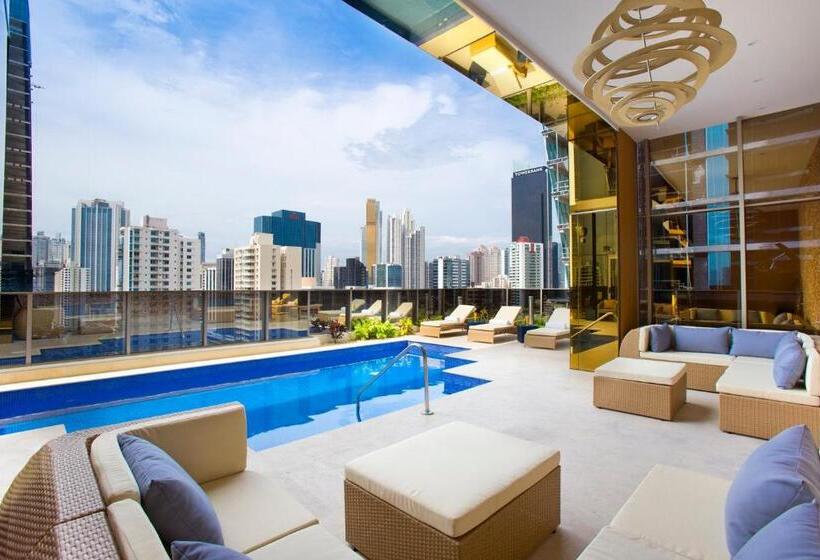 חדר אקזקיוטיב חדר קינג, Global Hotel Panama