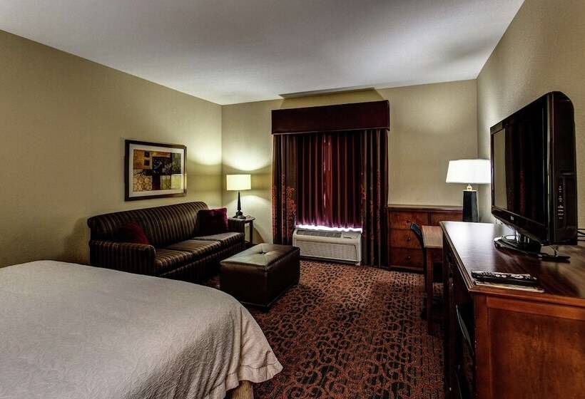 Номер Стандарт, Hampton Inn Junction City