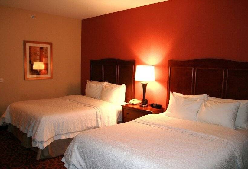Номер Стандарт, Hampton Inn Junction City