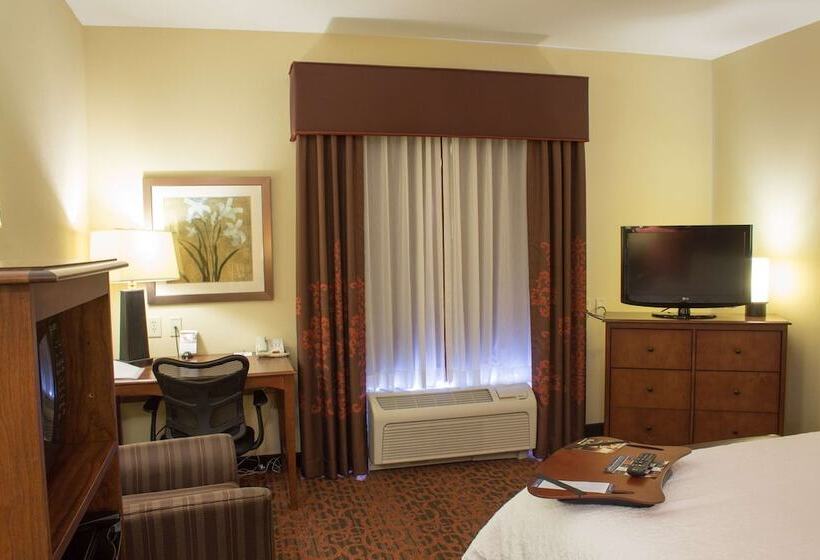 Номер Стандарт, Hampton Inn Junction City