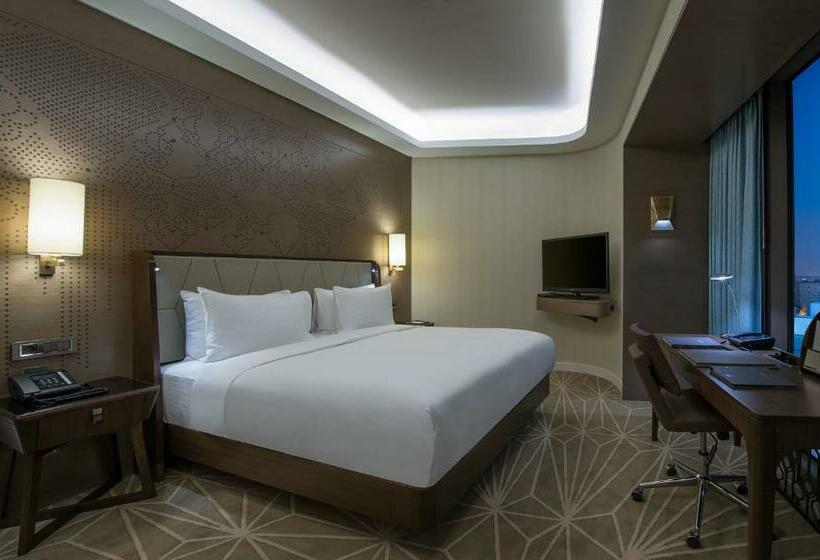 带大床的标准间, Hilton Istanbul Kozyatagi