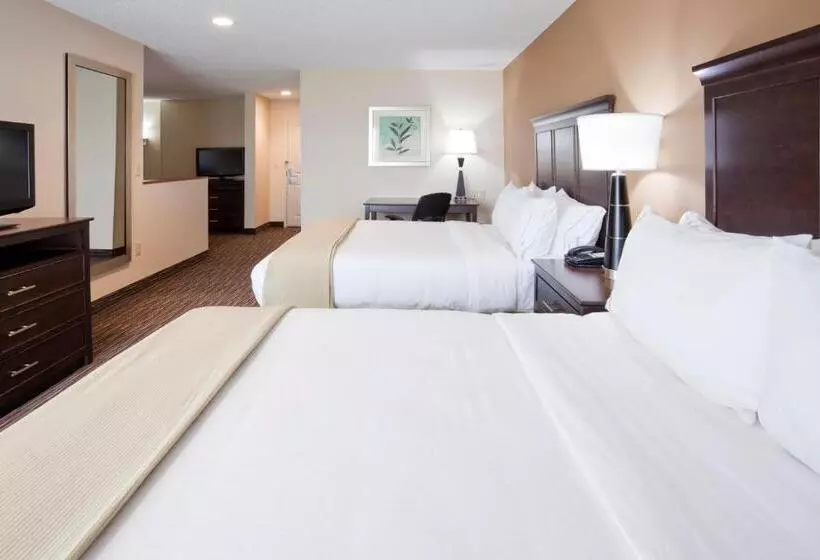 身障者適用スイートルーム, Holiday Inn Express & Suites Willmar, An Ihg