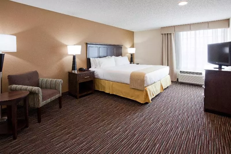 キングサイズベッドのスタンダードルーム, Holiday Inn Express & Suites Willmar, An Ihg