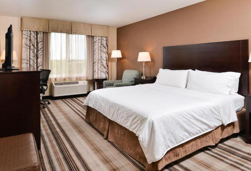 Стандартный Номер Кровать Кинг, Holiday Inn Express & Suites Emporia Northwest, An Ihg