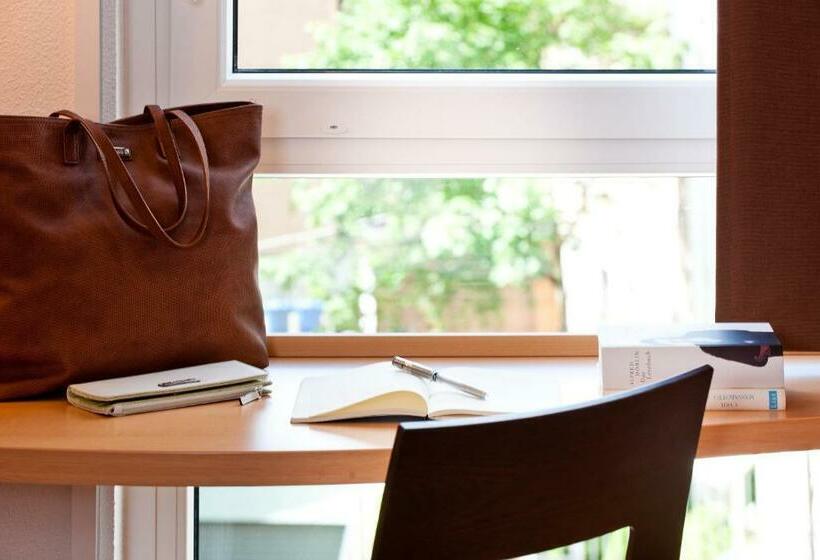 스탠다드 룸 더블 침대, Ibis München City Süd