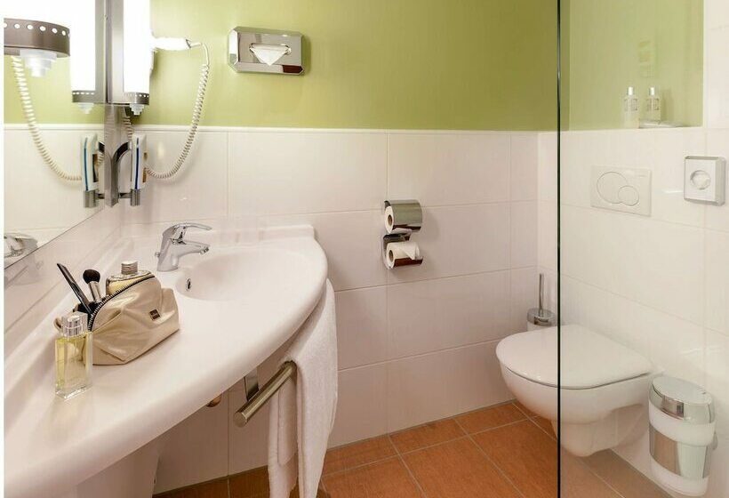Номер Стандарт Двуспальная Кровать, Ibis München City Süd