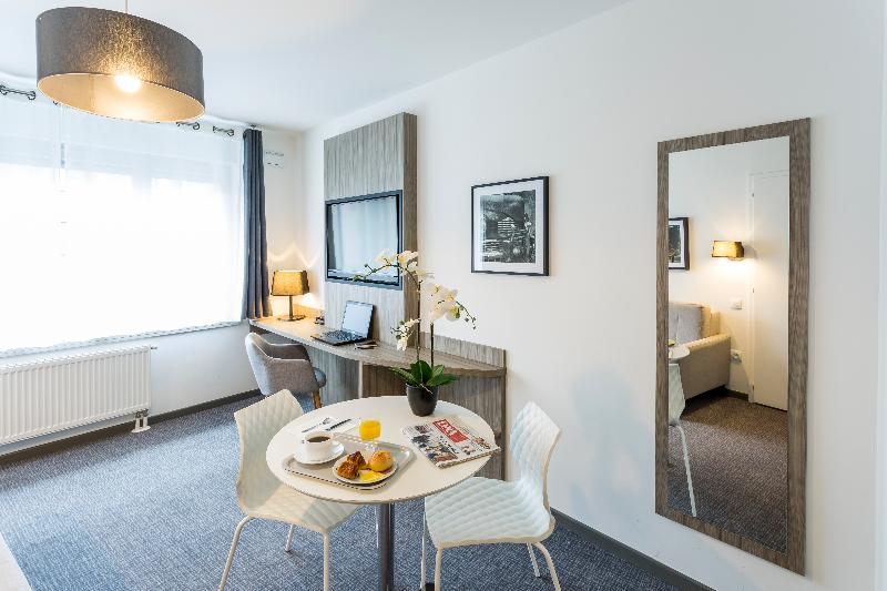 Quarto Superior, Intercity Teresopolis