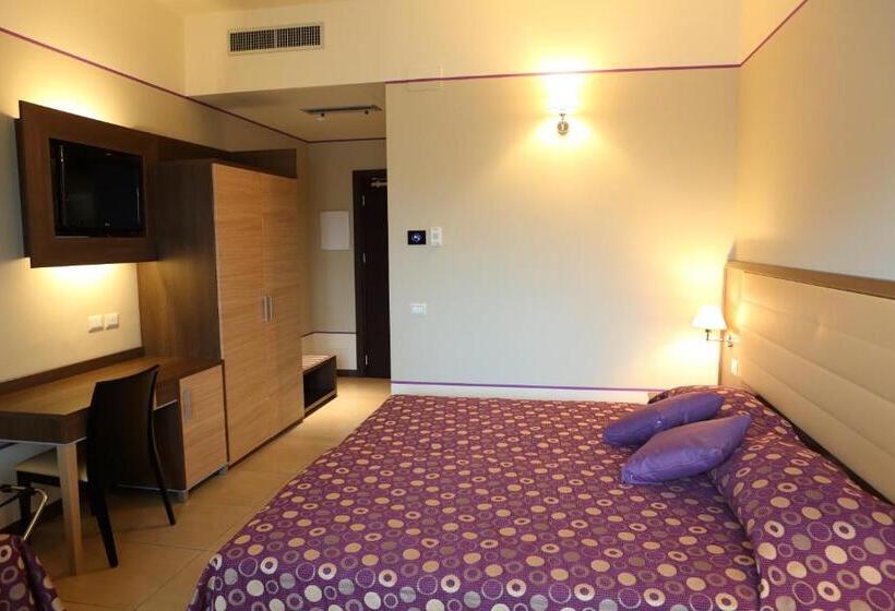 バルコニー付きスタンダードルーム, Milazzo