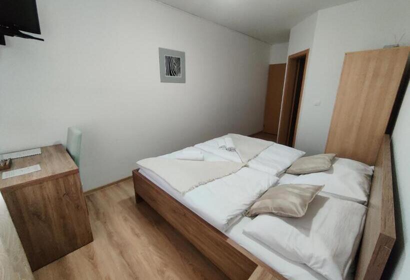 اتاق استاندارد, Orlan