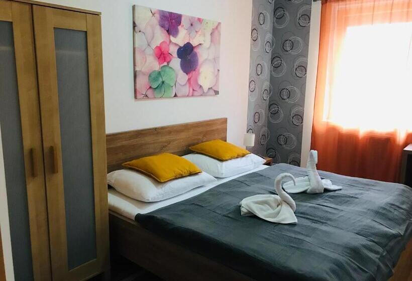 اتاق استاندارد, Orlan