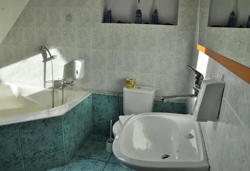 آپارتمان 1 خوابه, Orlan