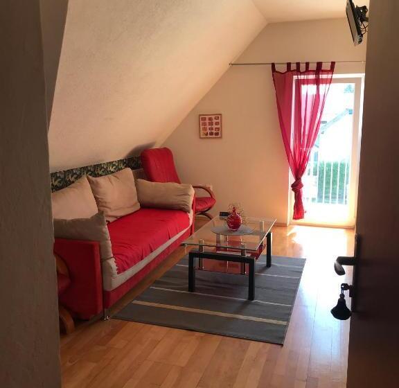 آپارتمان 1 خوابه, Orlan