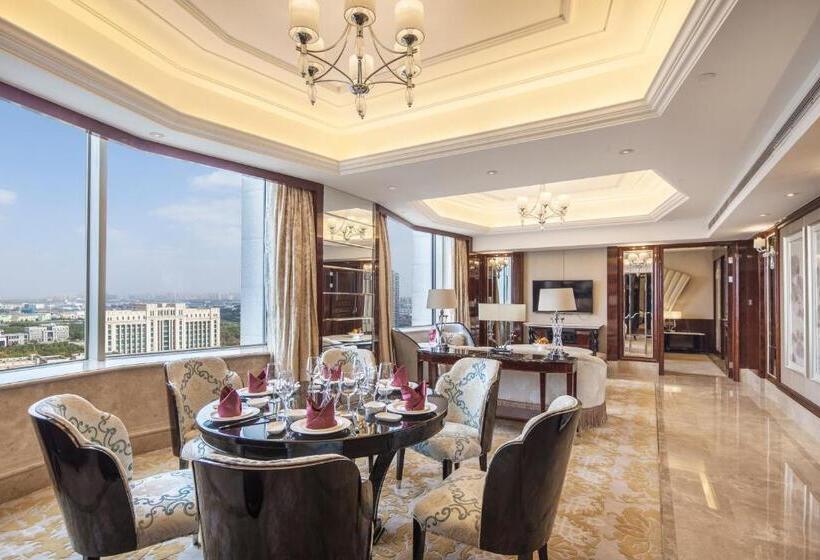 Президентский Люкс, Ramada Plaza Qiandeng Kunshan