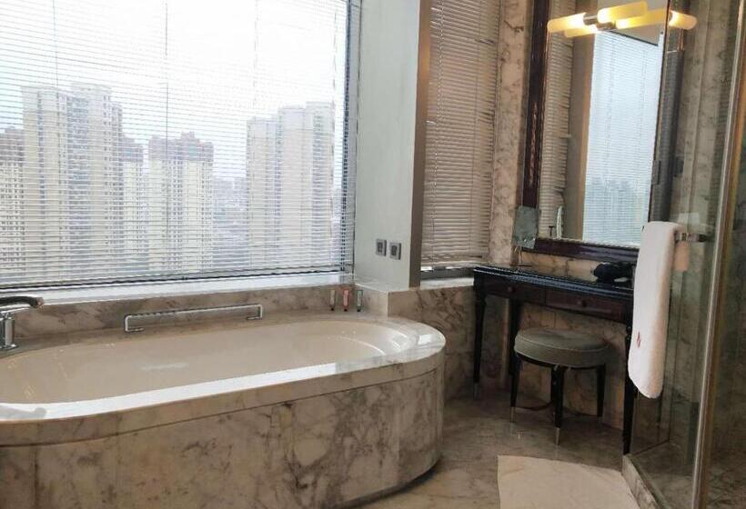 חדר סופריור, Ramada Plaza Qiandeng Kunshan