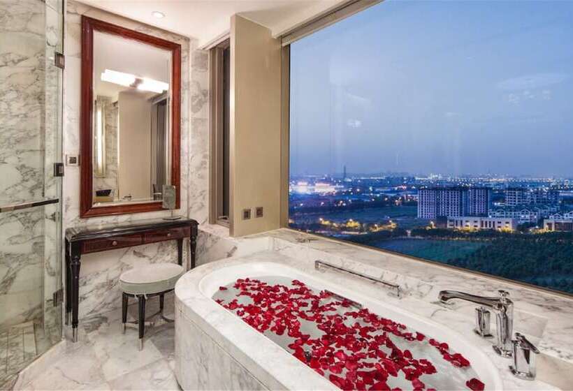 חדר סופריור, Ramada Plaza Qiandeng Kunshan