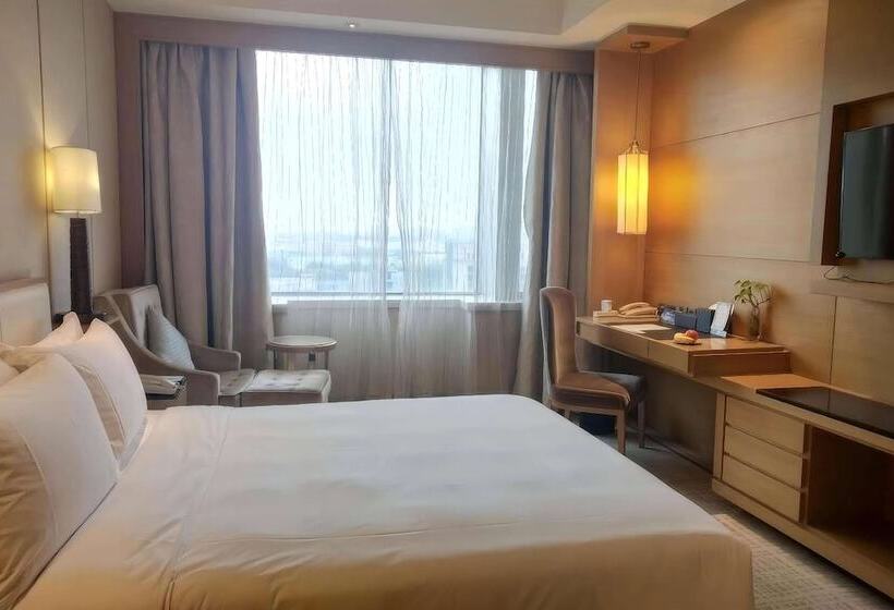 Номер Superior, Ramada Plaza Qiandeng Kunshan