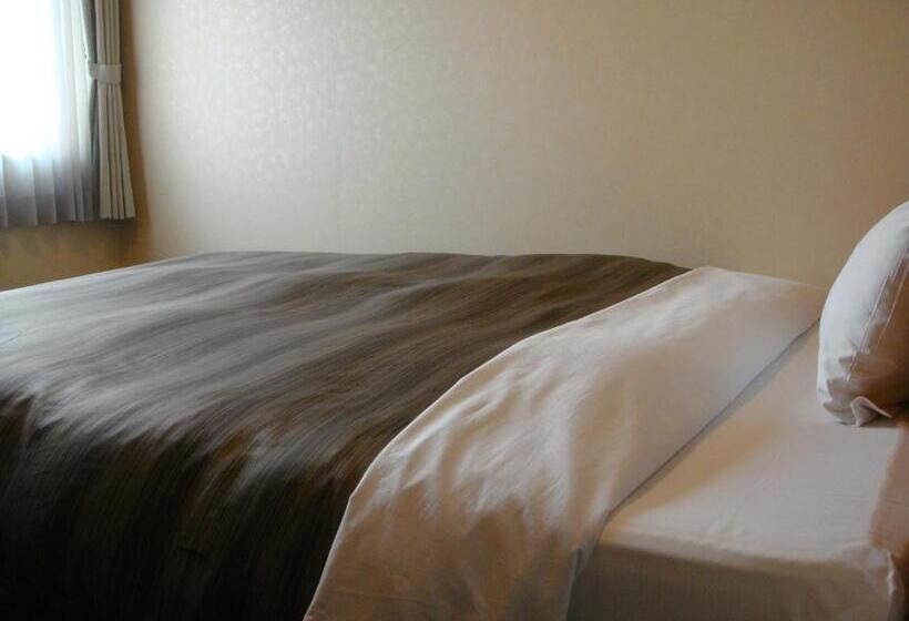 חדר בסיסי מיטה זוגית, Route Inn Naha Asahibashi Ekihigashi