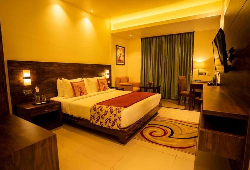 חדר דלוקס, Royal Orchid Central Shimoga