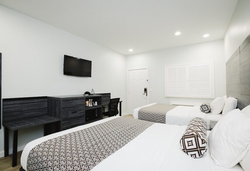 スタンダードルーム, Sapphire Inn And Suites