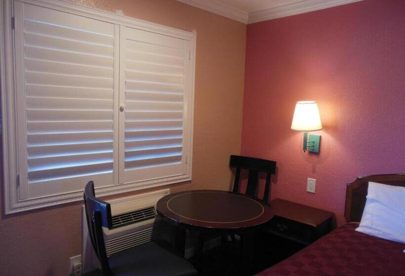 غرفة قياسية, Sealamp Inn