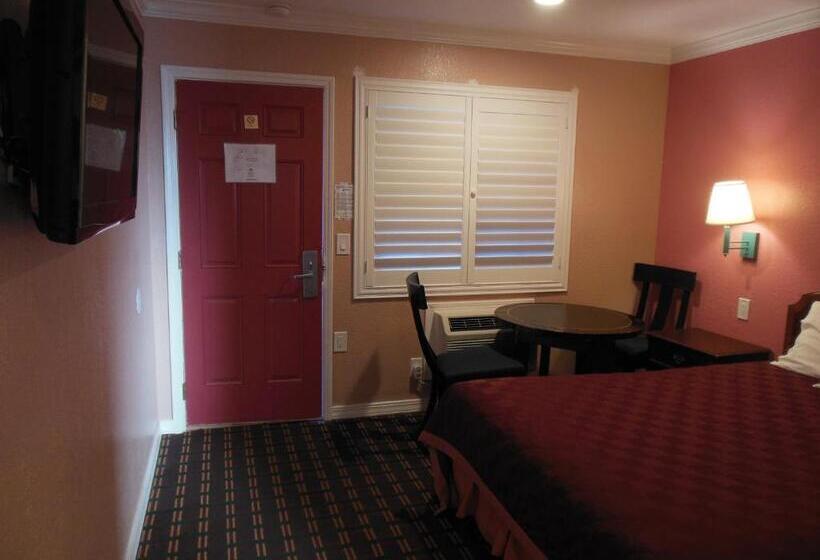 غرفة قياسية, Sealamp Inn