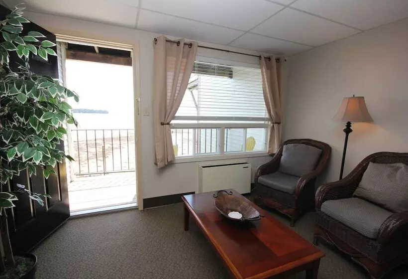 スイート, St Andrews Inn & Suites