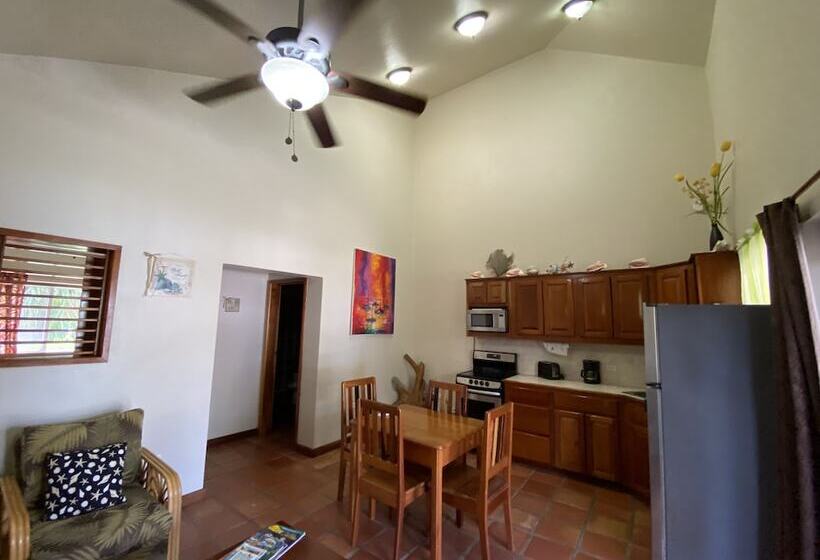 סוויטת סופריור נוף לים, Sapphire Beach Resort