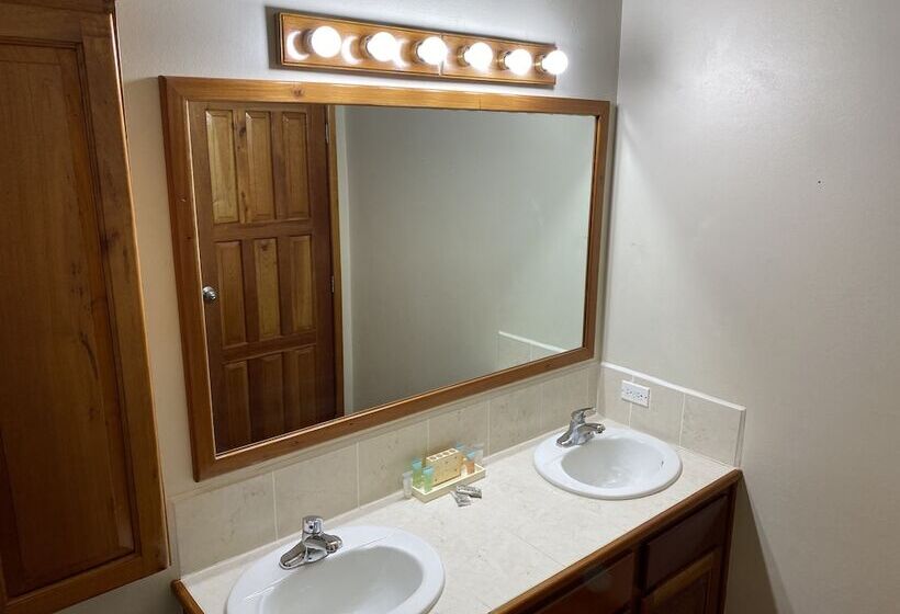 סוויטת סופריור נוף לים, Sapphire Beach Resort