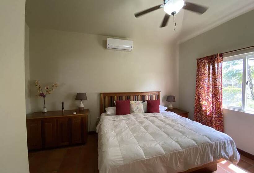 סוויטת סופריור נוף לים, Sapphire Beach Resort