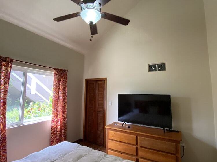 סוויטת סופריור נוף לים, Sapphire Beach Resort