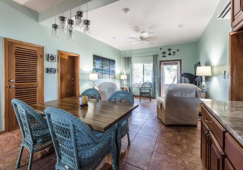 סוויטה נוף לים, Sapphire Beach Resort