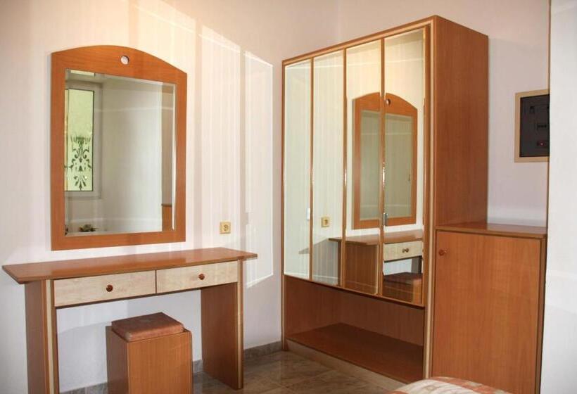 1베드룸 아파트 1층, Sun Maris