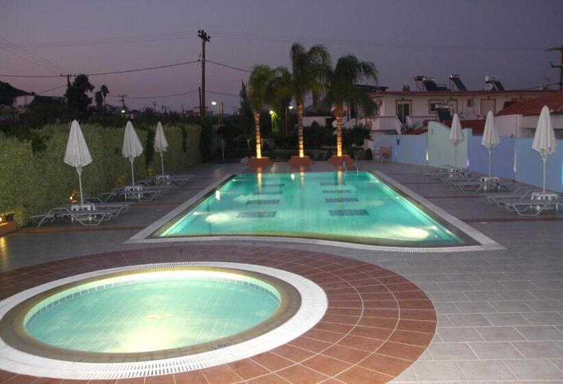 1베드룸 아파트 1층, Sun Maris